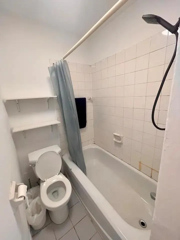 Full Kitchen 10Min From Dtown Room B 蒙特利尔