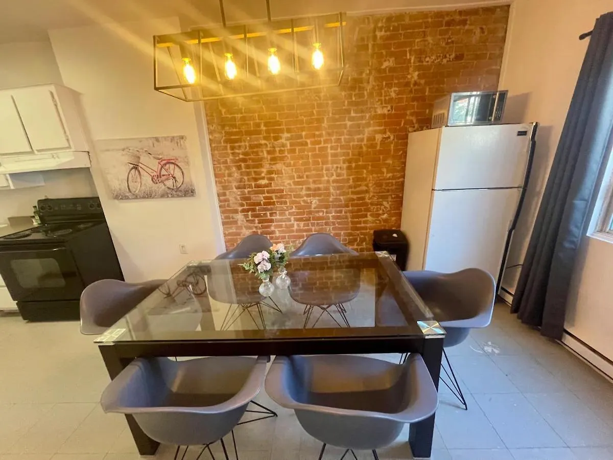 民宿 Full Kitchen 10Min From Dtown Room B 蒙特利尔 加拿大